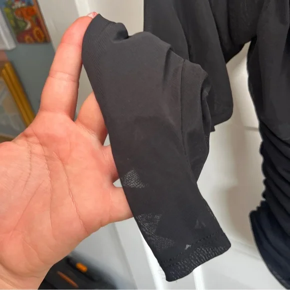 Astr Ruched Puff Sleeve Bodysuit in Sz XL - Picture 7 of 10